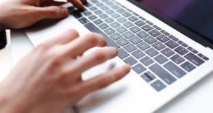 cara mematikan laptop yang hang