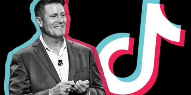 ceo tiktok mengundurkan diri