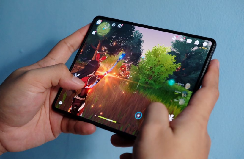 main game di galaxy Z Fold 3